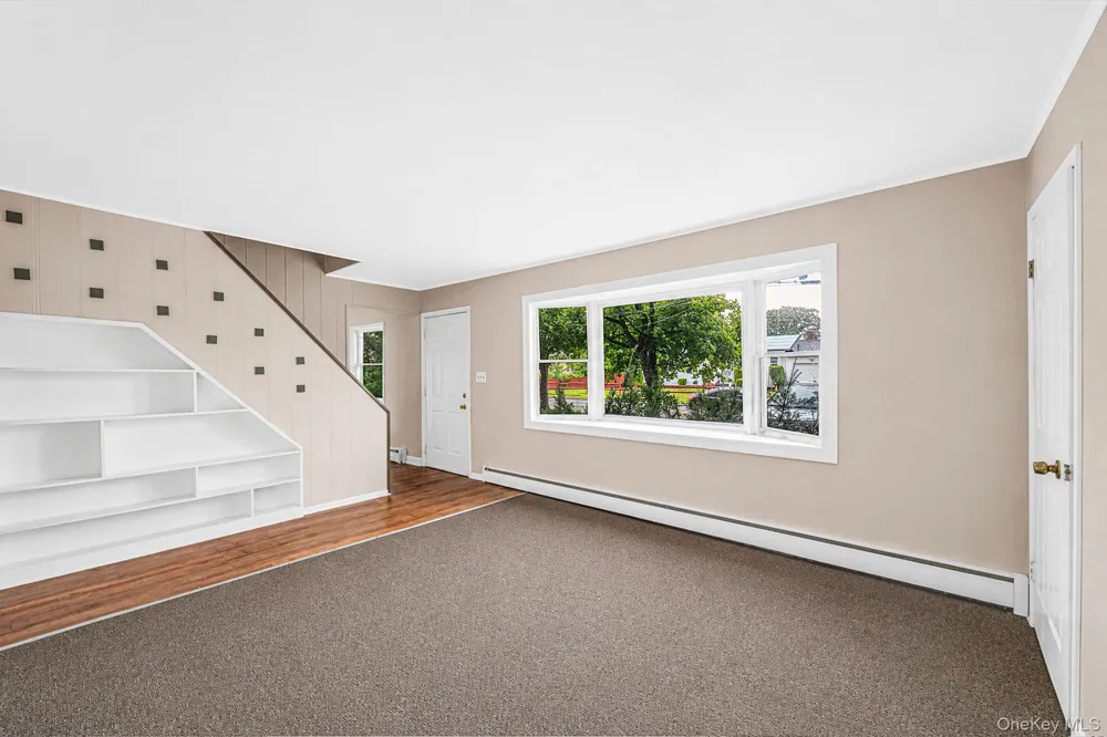 440 Clayton Street Central Islip, NY 11722