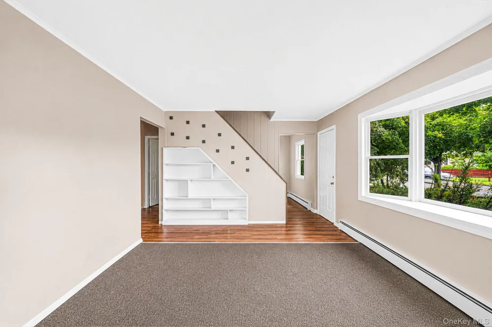 440 Clayton Street Central Islip, NY 11722