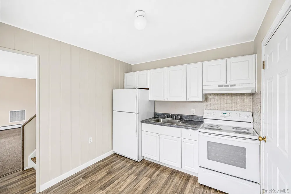 440 Clayton Street Central Islip, NY 11722