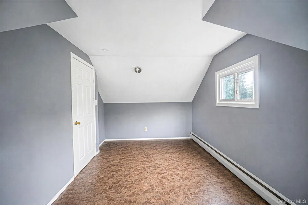 440 Clayton Street Central Islip, NY 11722