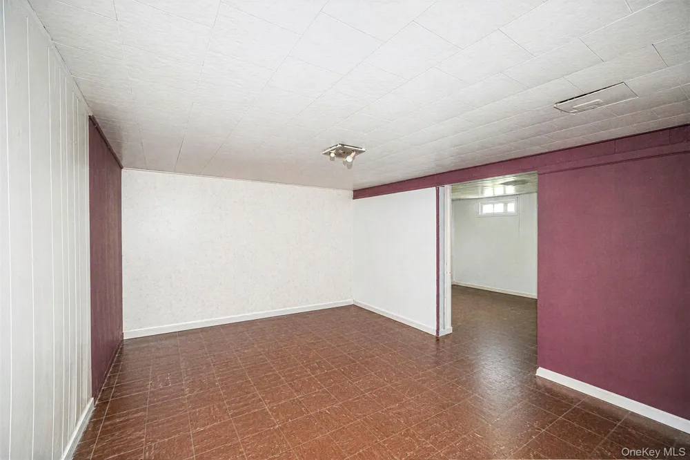 440 Clayton Street Central Islip, NY 11722