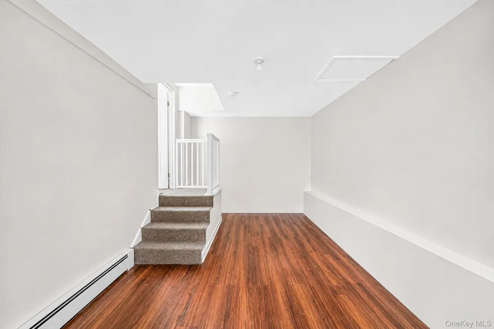 440 Clayton Street Central Islip, NY 11722