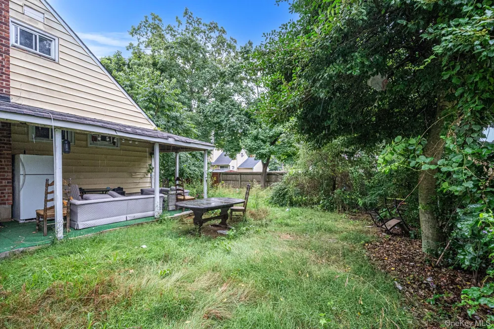 440 Clayton Street Central Islip, NY 11722
