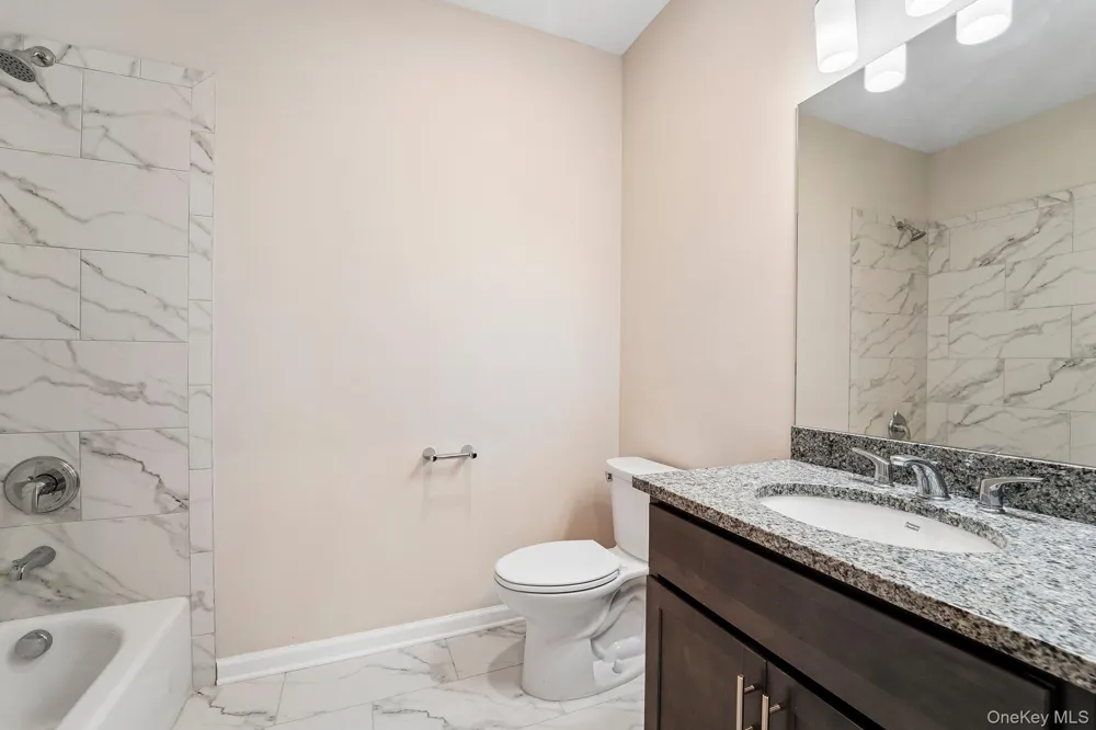 226 Tower Ridge Circle Middletown, NY 10941