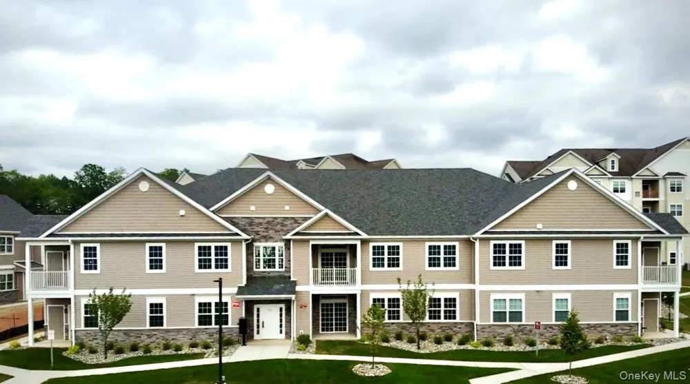 226 Tower Ridge Circle Middletown, NY 10941