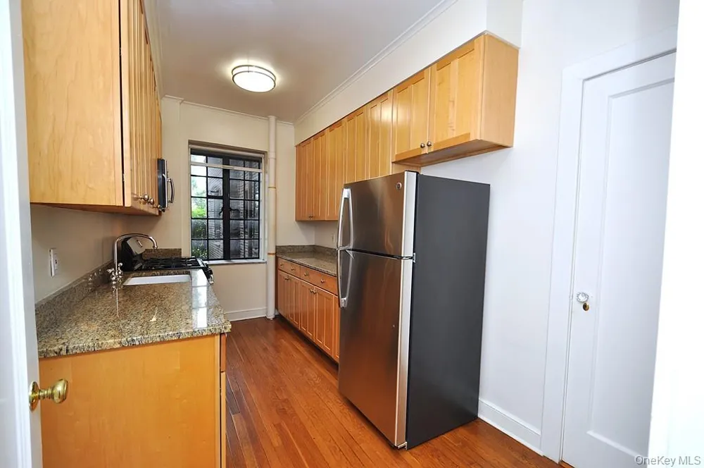 155 Garth Road #1F Scarsdale, NY 10583