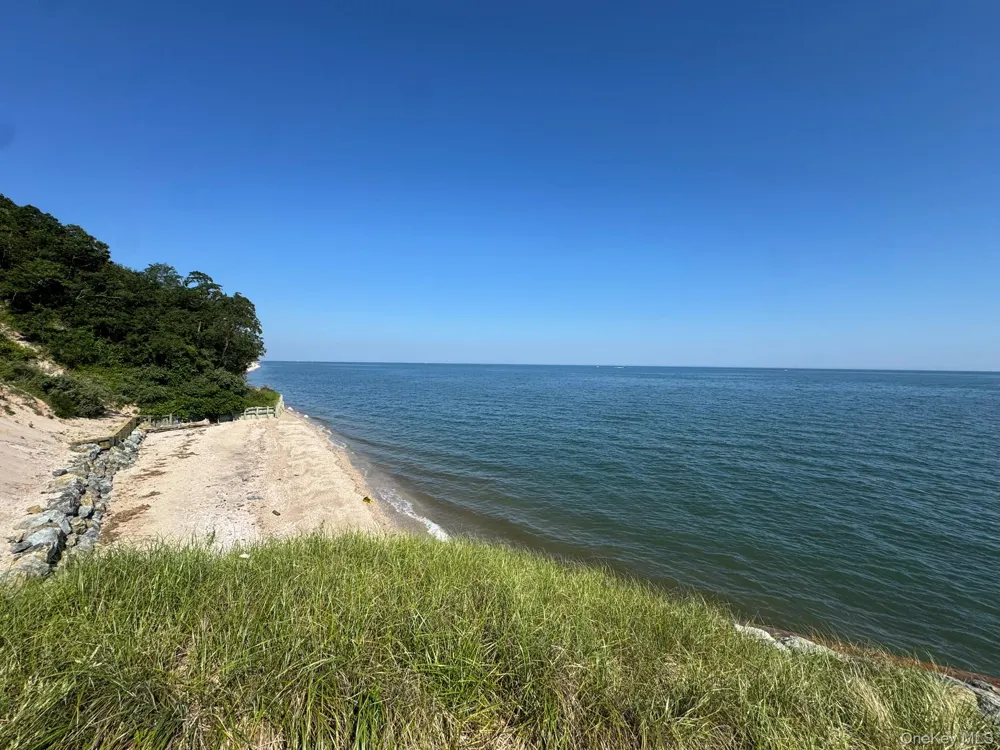 98 Magnolia Drive Rocky Point, NY 11778