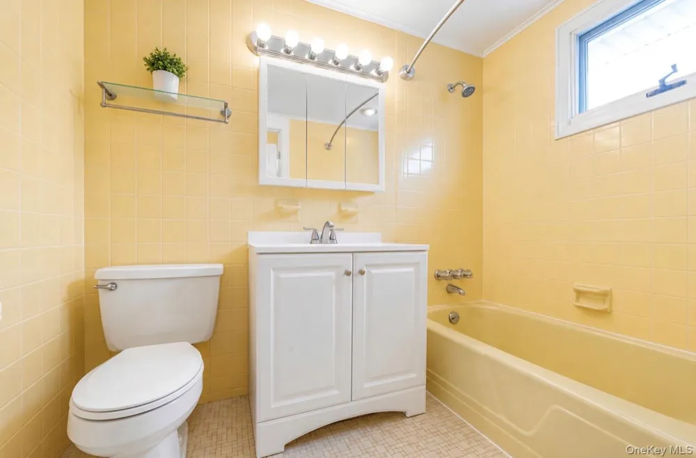 105 Vermont Street #Upper Long Beach, NY 11561