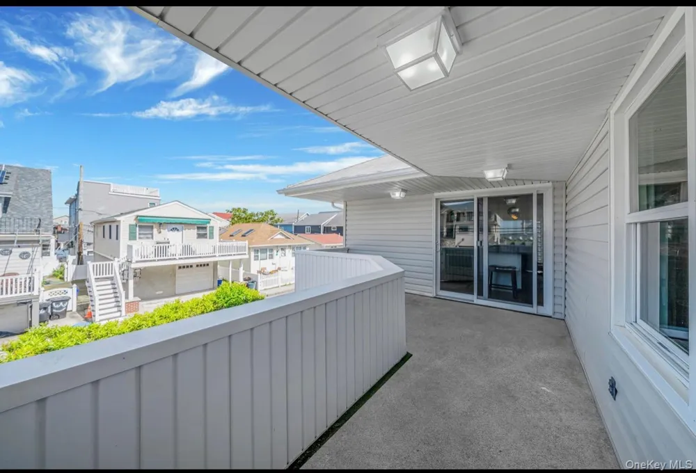 105 Vermont Street #Upper Long Beach, NY 11561