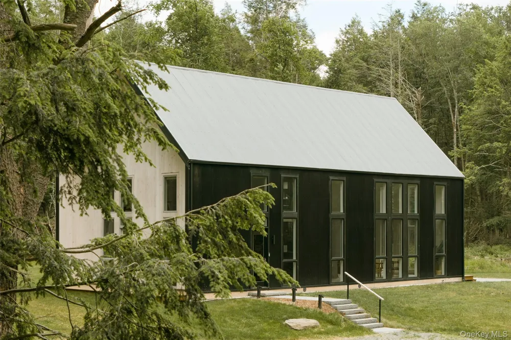 596 Perry Road Bethel, NY 12720