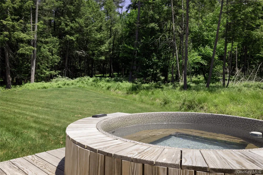 596 Perry Road Bethel, NY 12720