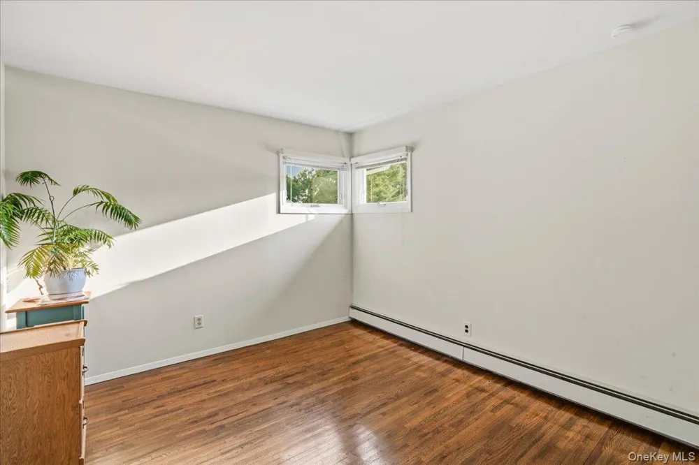1426 MEADOW LANE Seaford, NY 11783