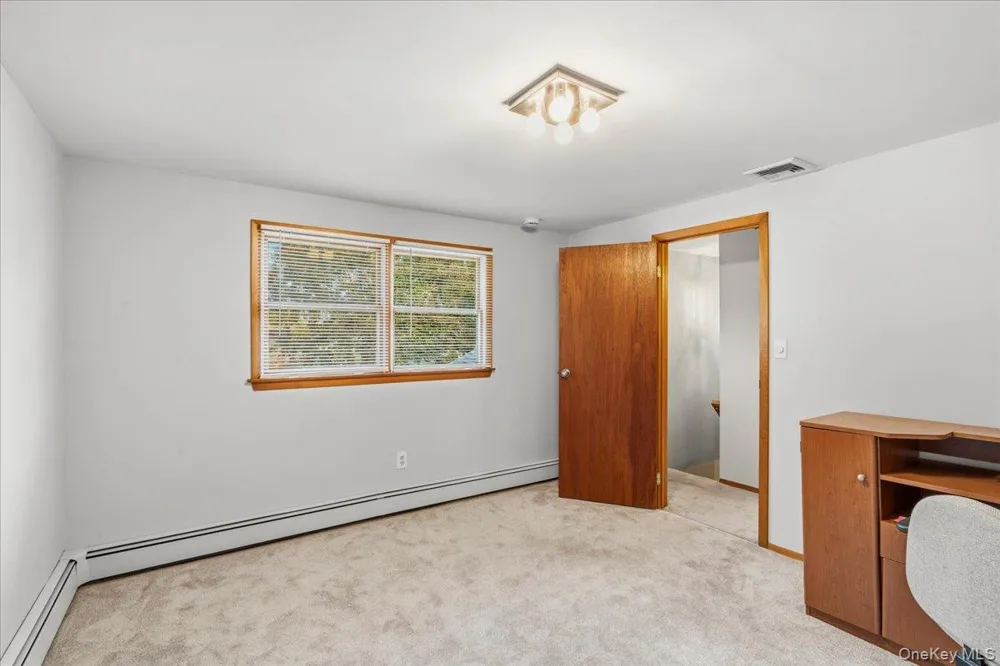 1426 MEADOW LANE Seaford, NY 11783