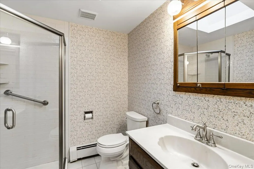 1426 MEADOW LANE Seaford, NY 11783