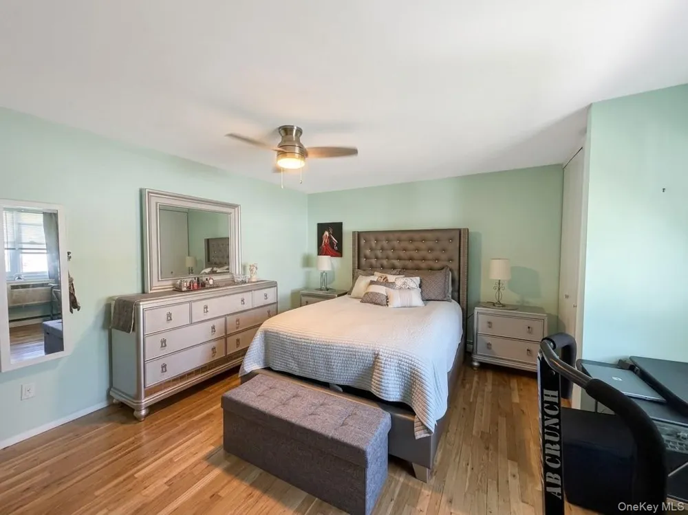 260-56 Waverly Ave #56 Patchogue, NY 11772