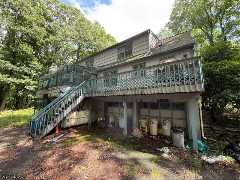 5 Rocky Heights Rd Denville, NJ 07950