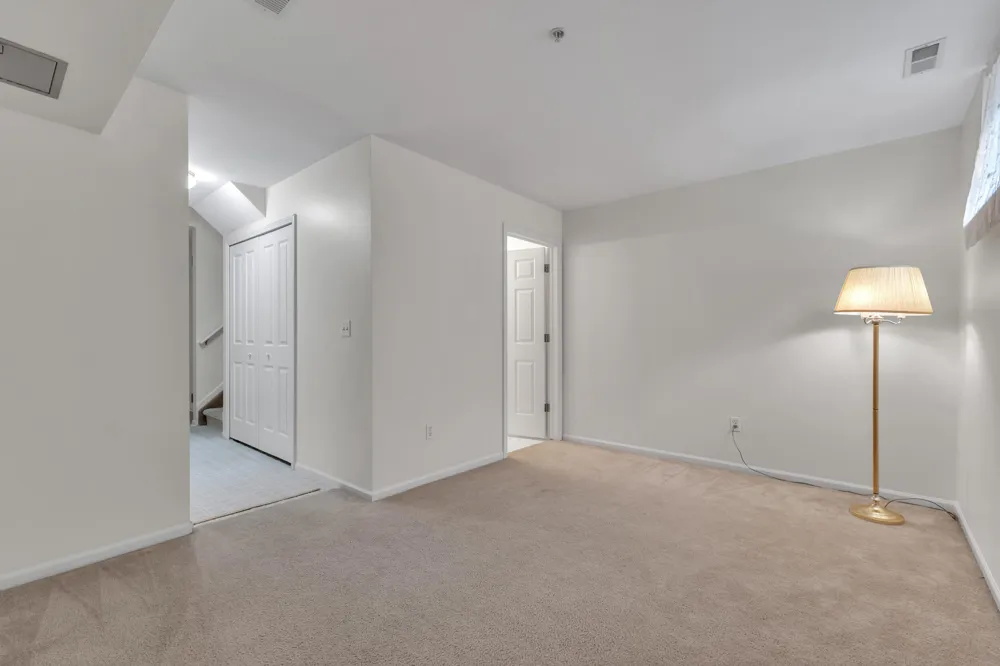 1021 Maiden Lane Ann Arbor, MI 48105