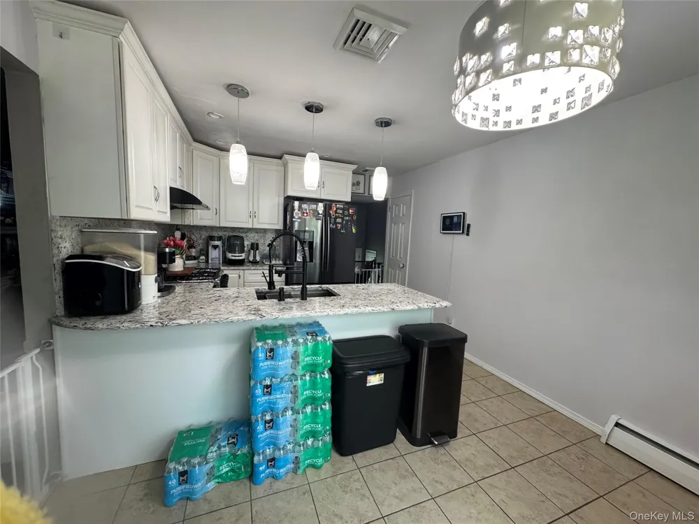 6 Raphael Street Huntington, NY 11746