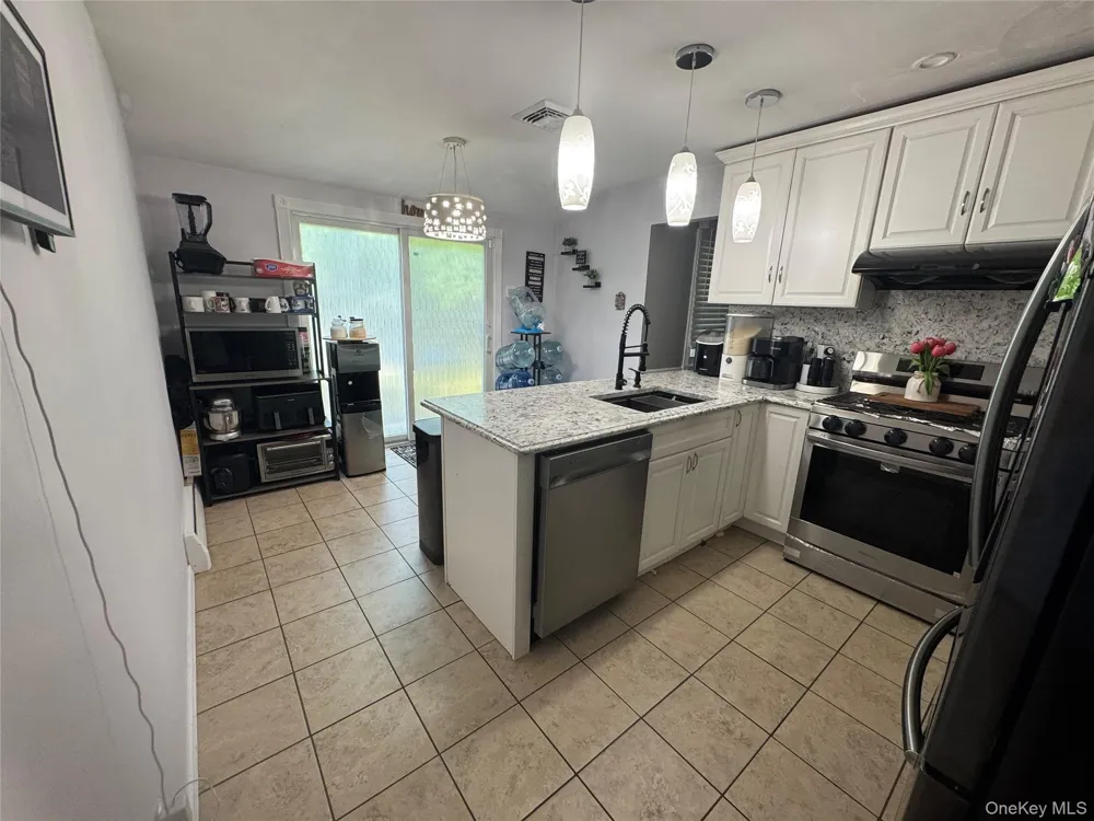 6 Raphael Street Huntington, NY 11746