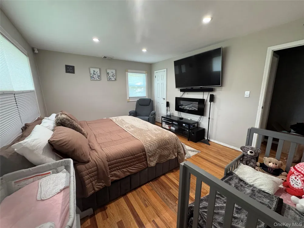 6 Raphael Street Huntington, NY 11746