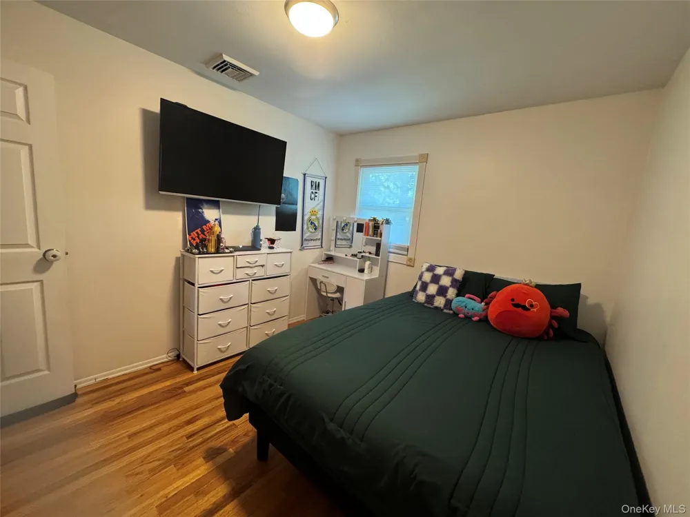 6 Raphael Street Huntington, NY 11746