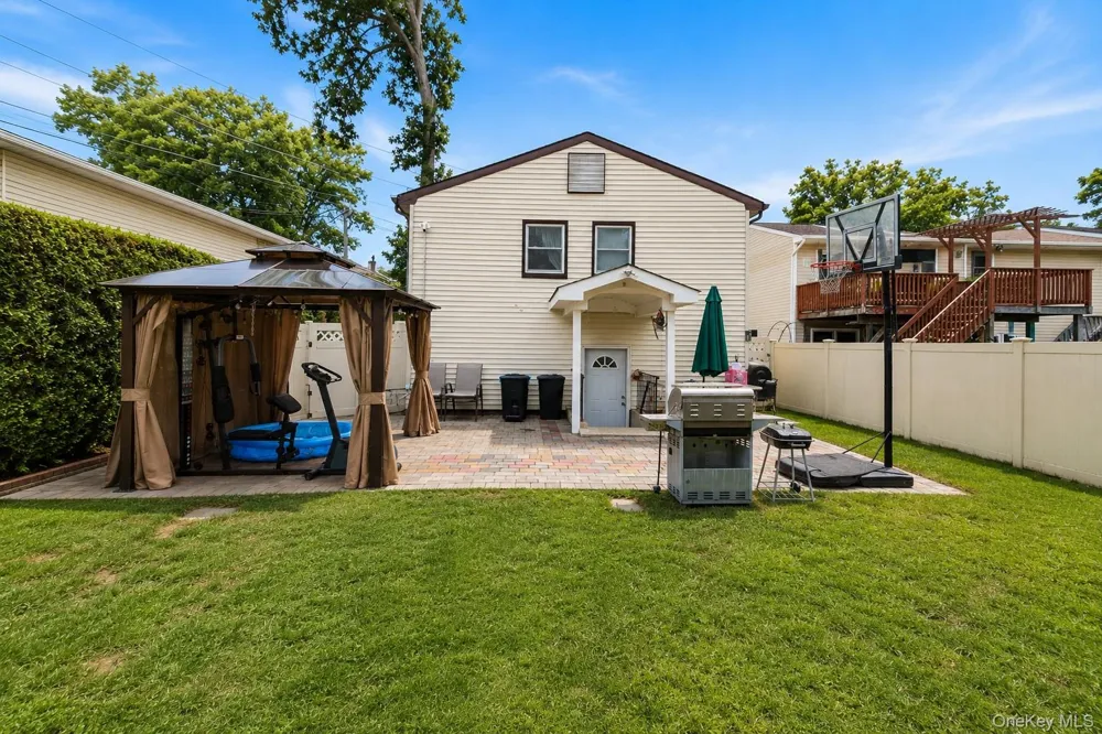 42 Brennan Street Huntington, NY 11743