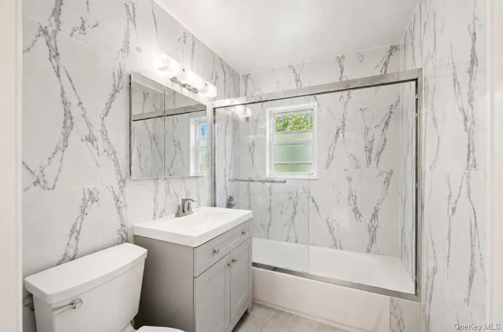 75-31 Furmanville Avenue Middle Village, NY 11379
