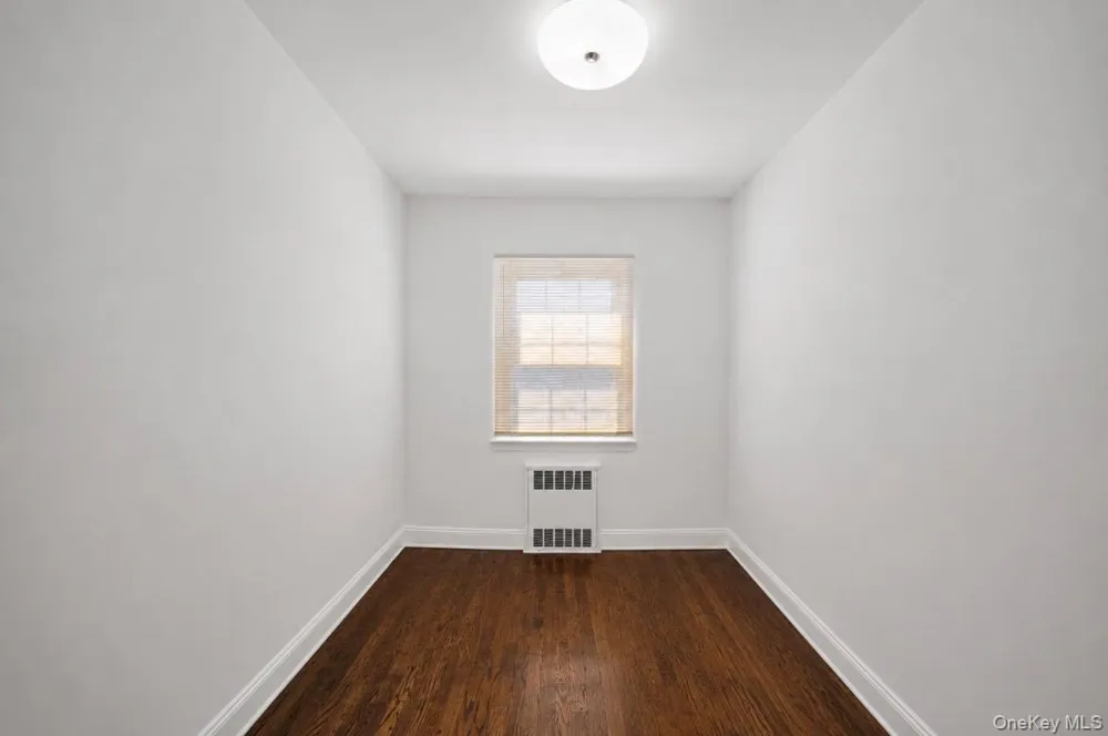 75-31 Furmanville Avenue Middle Village, NY 11379