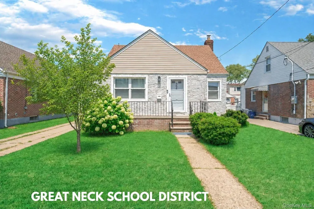 35 79th Avenue New Hyde Park, NY 11040