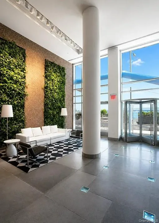 22 6th Street #4D Brooklyn, NY 11249