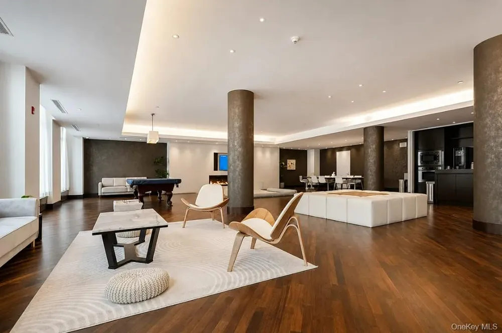 22 6th Street #4D Brooklyn, NY 11249