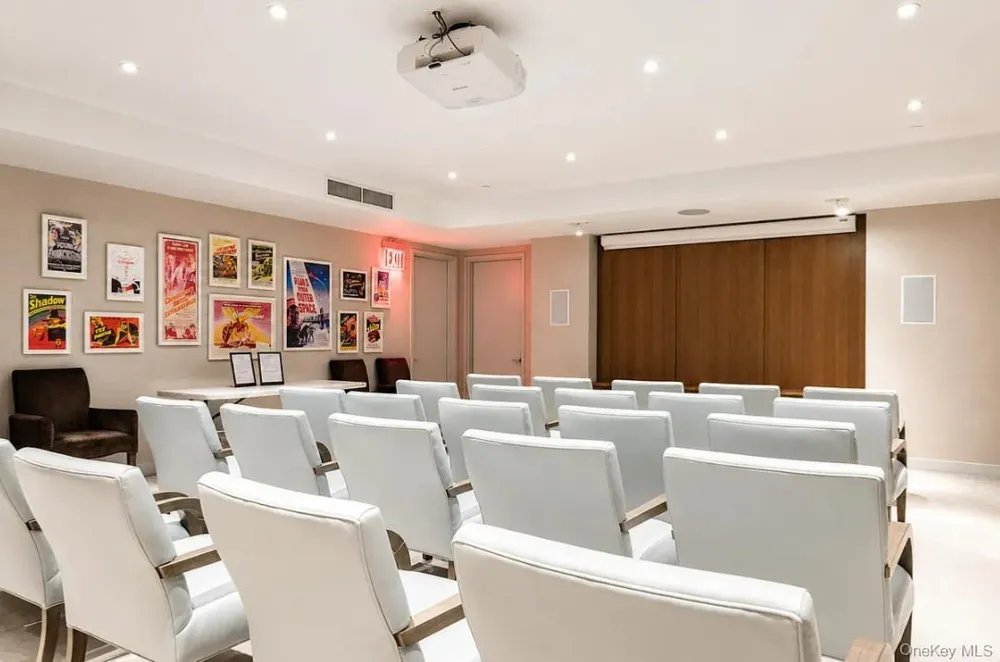 22 6th Street #4D Brooklyn, NY 11249