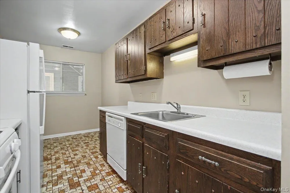 902 Commons Way #D Fishkill, NY 12524