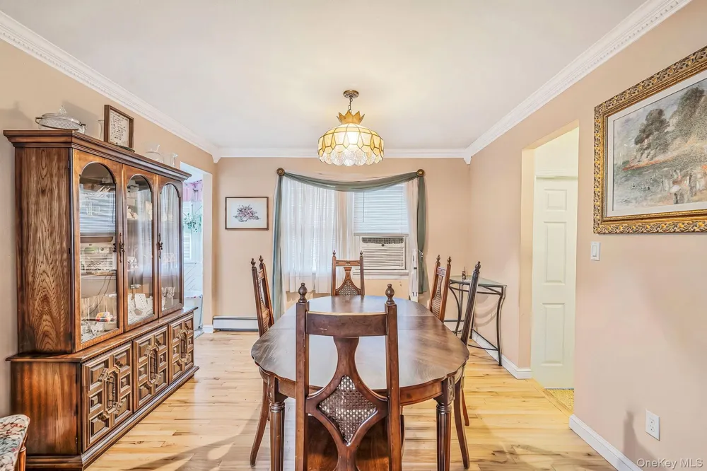 2345 Louis Kossuth Avenue Ronkonkoma, NY 11779