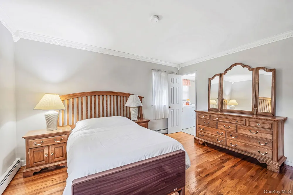 2345 Louis Kossuth Avenue Ronkonkoma, NY 11779