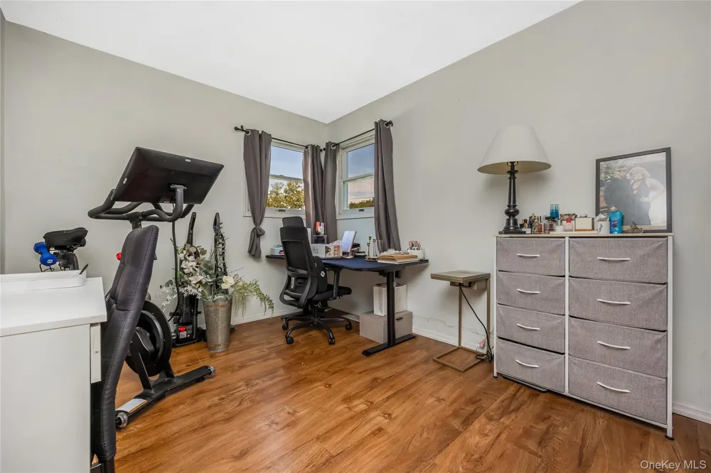 2401 Wave Avenue Medford, NY 11763