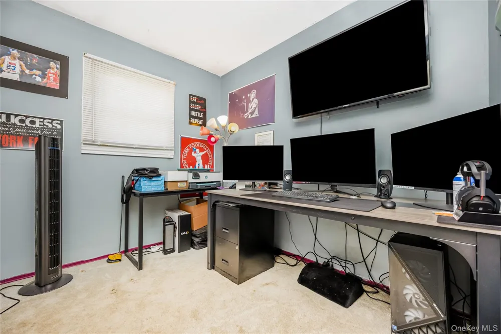 2401 Wave Avenue Medford, NY 11763