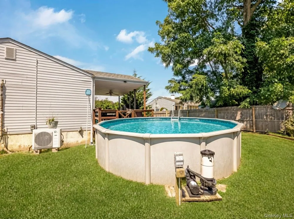 2401 Wave Avenue Medford, NY 11763