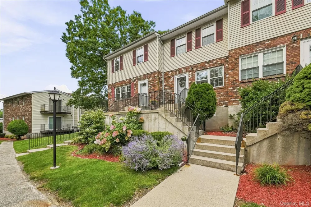 276 Temple Hill Road #2002 New Windsor, NY 12553