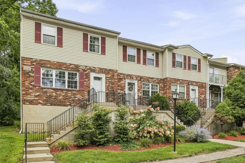 276 Temple Hill Road #2002 New Windsor, NY 12553