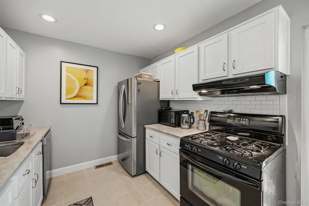 276 Temple Hill Road #2002 New Windsor, NY 12553