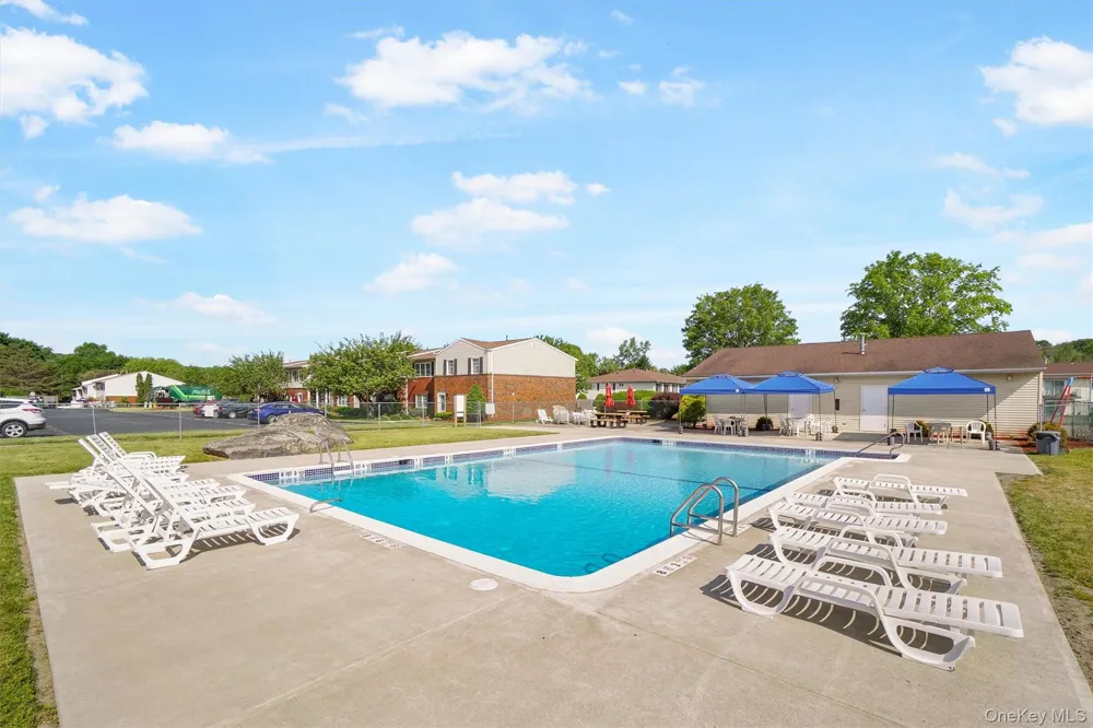 276 Temple Hill Road #2002 New Windsor, NY 12553