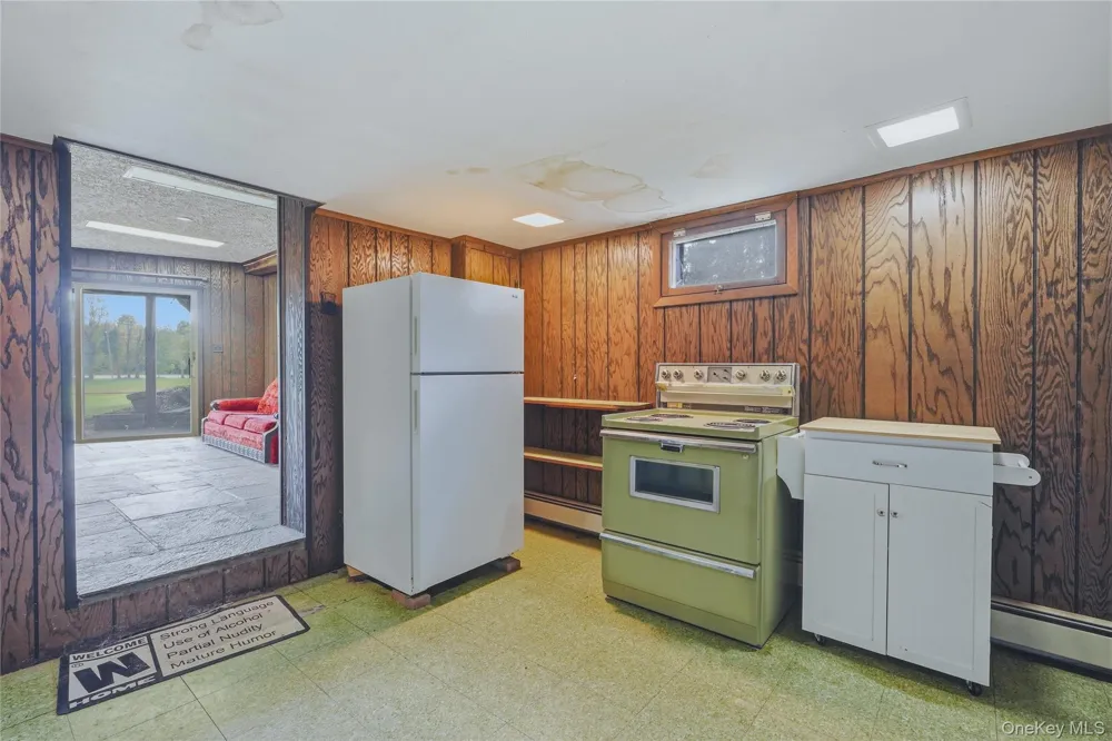 334 Plattekill Road Marlboro, NY 12542