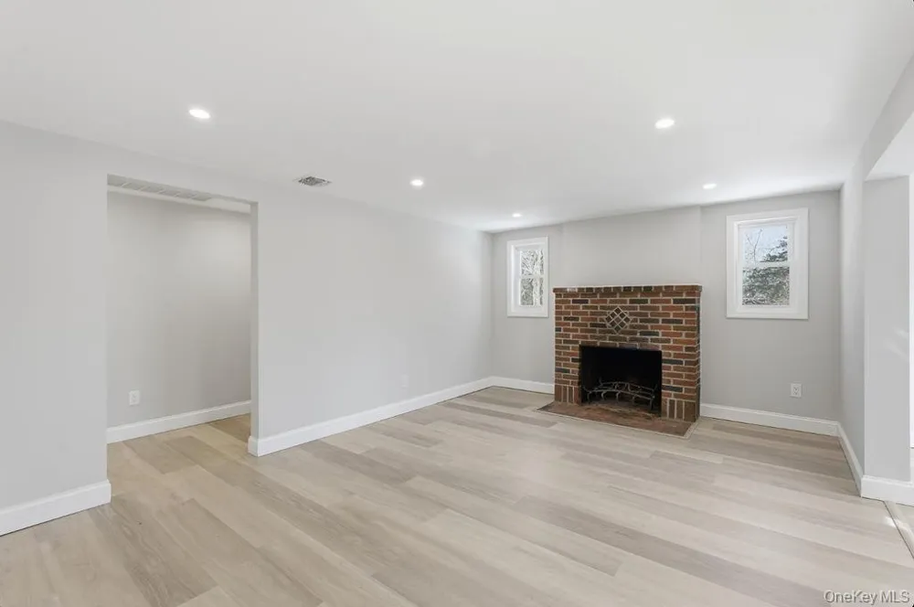 452 Montauk Highway East Quogue, NY 11942