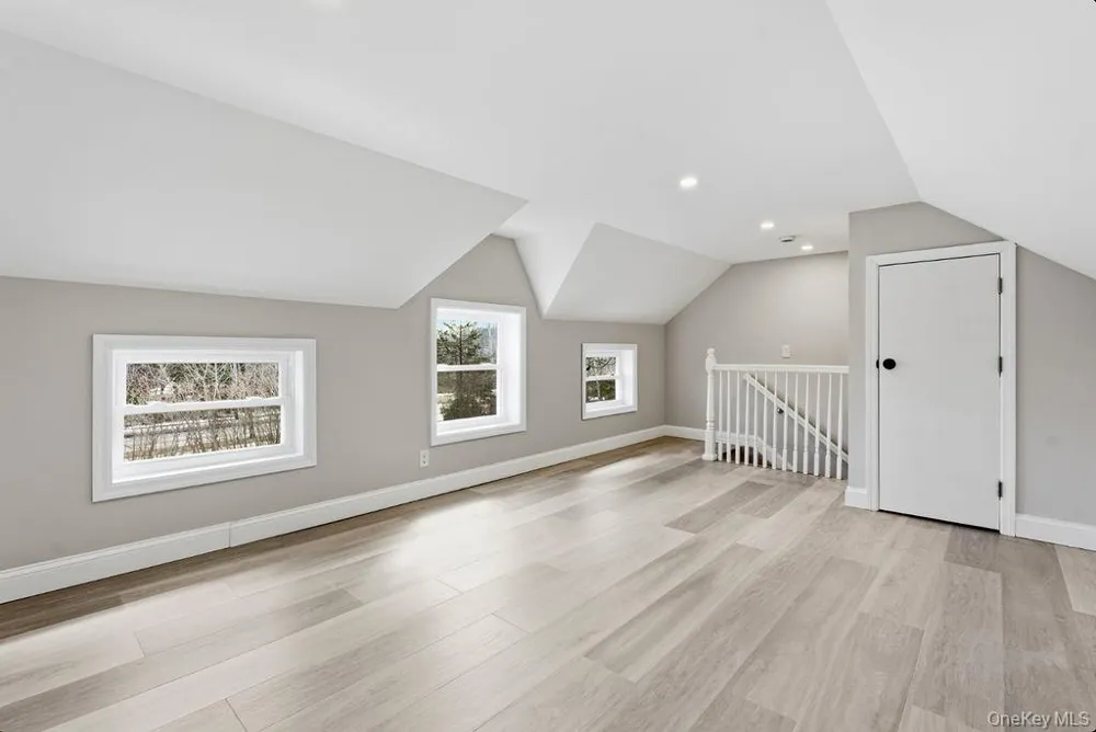 452 Montauk Highway East Quogue, NY 11942