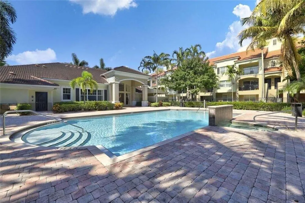 5820 W Sample Road #305 Coral Springs, FL 33063