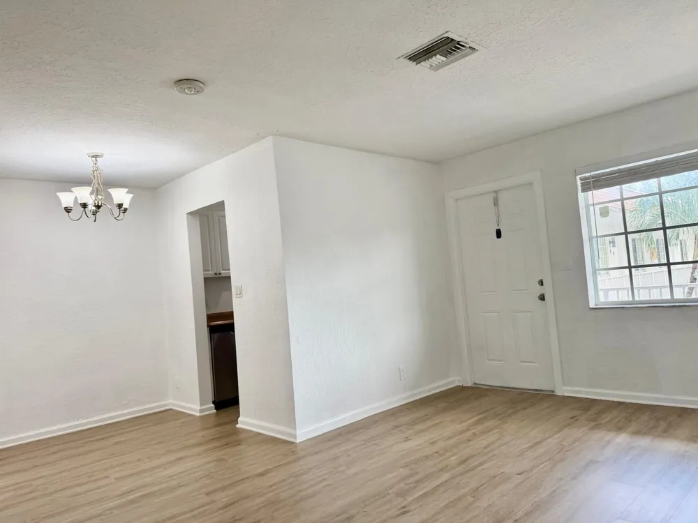 1671 NE 33rd Street #Apt 11 Pompano Beach, FL 33064