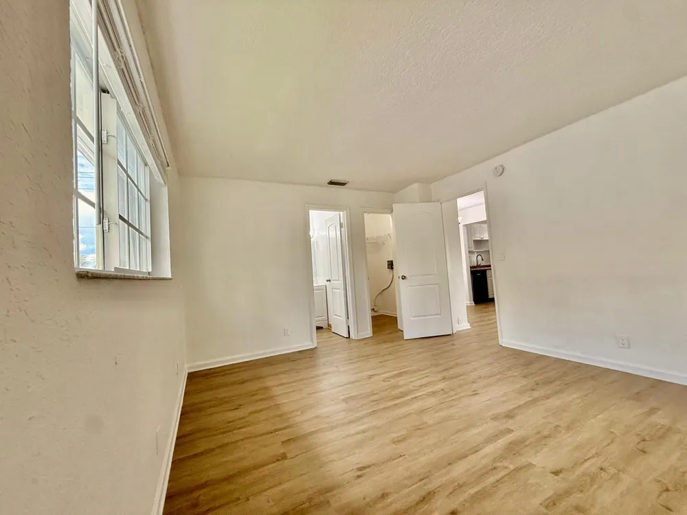 1671 NE 33rd Street #Apt 11 Pompano Beach, FL 33064