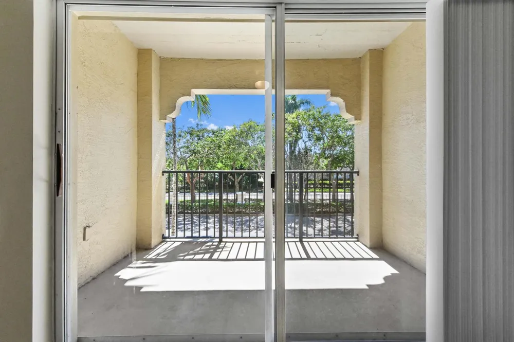 6020 W Sample Road #204 Coral Springs, FL 33067