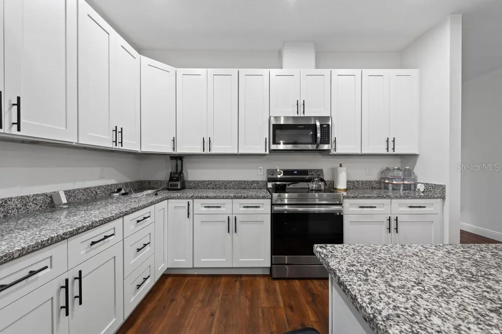 8118 SEMMES STREET Tampa, FL 33604